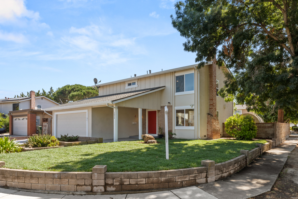 3094 Dickens A7101203